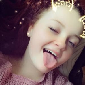 Meet your Posher, Lauren